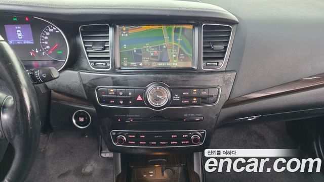 Kia K7 2015 — photo 19