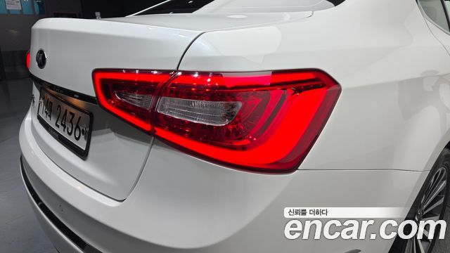 Kia K7 2015 — photo 9
