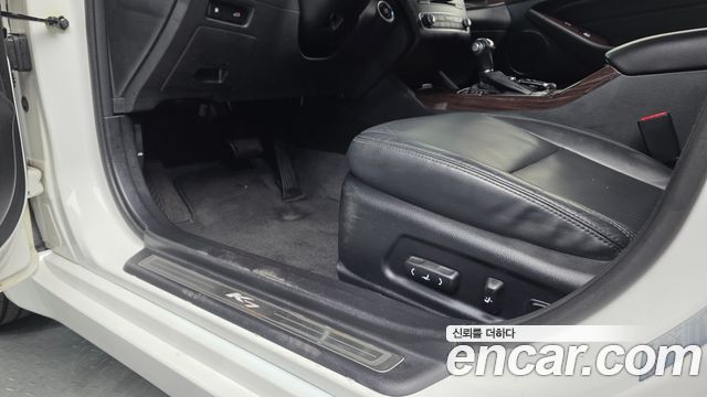 Kia K7 2015 — photo 30
