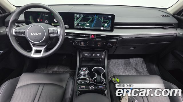 Kia K5 2025 — photo 10