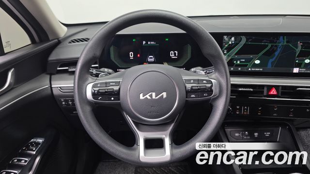 Kia K5 2025 — photo 20