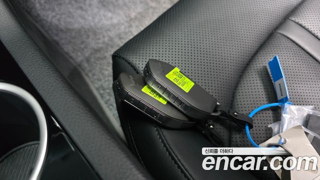 Kia K5 2025 — photo 23