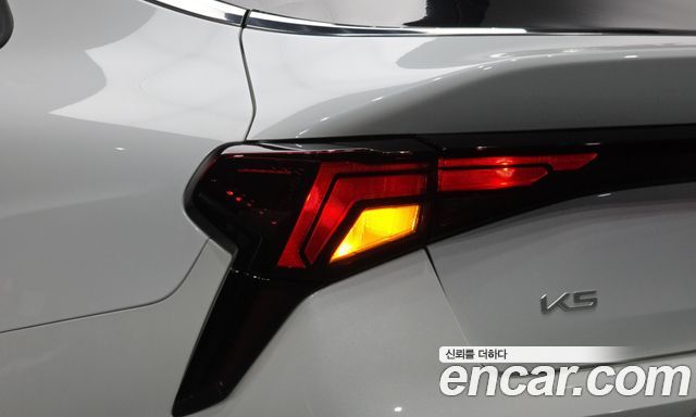 Kia K5 2025 — photo 9