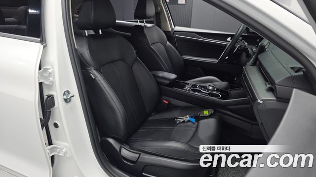 Kia K5 2025 — photo 16