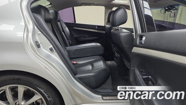 Infiniti G 2008 — photo 17
