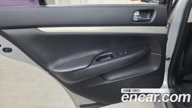 Infiniti G 2008 — photo 15