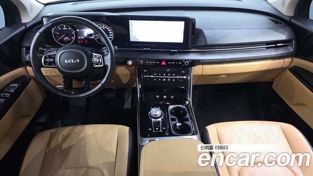 Kia Canival 2023 — photo 10