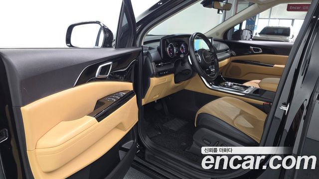 Kia Canival 2023 — photo 13