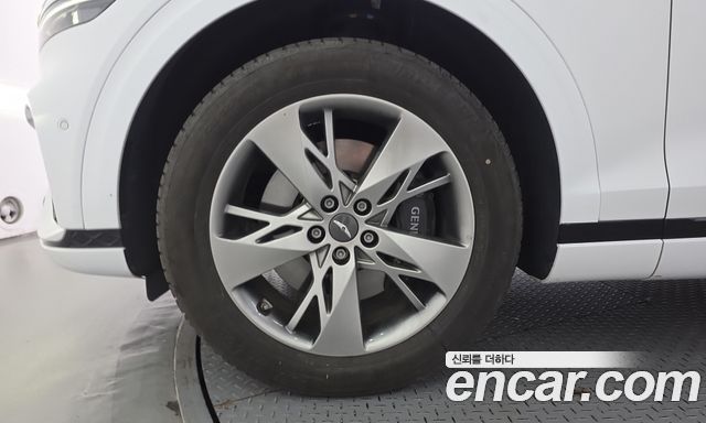 Genesis GV70 2023 — photo 5