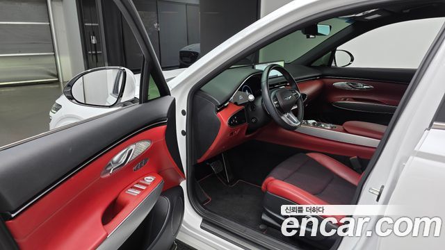 Genesis GV70 2023 — photo 13