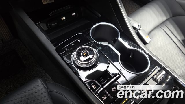 Kia K5 2023 — photo 12