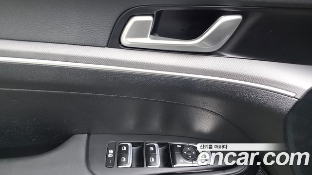 Kia K5 2023 — photo 24