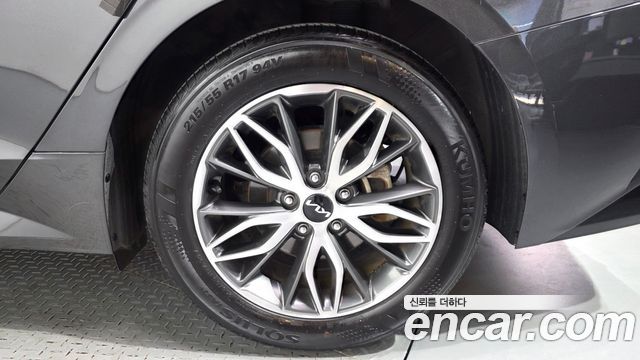Kia K5 2023 — photo 7