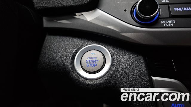 Hyundai AVANTE 2016 — photo 18