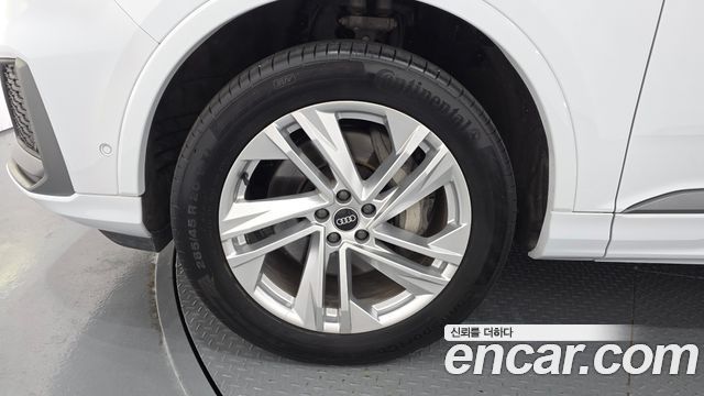 Audi Q7 2022 — photo 5