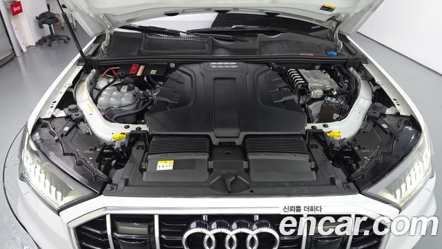 Audi Q7 2022 — photo 6