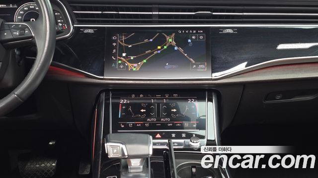 Audi Q7 2022 — photo 13