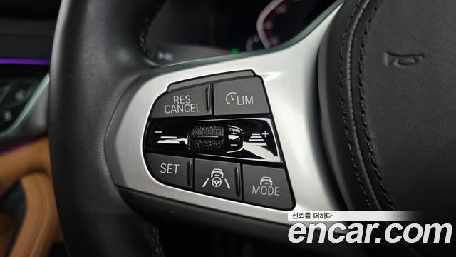 BMW 5-Series 2021 — photo 21