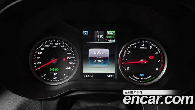Mercedes-Benz GLC-Class 2019 — photo 11
