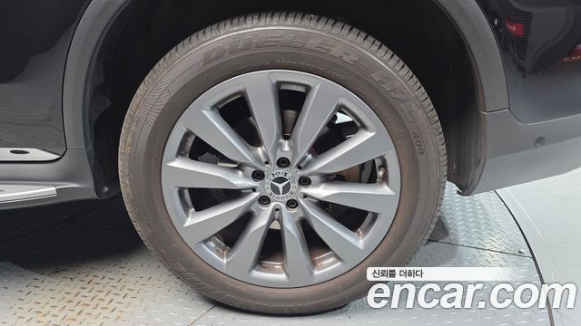 Mercedes-Benz GLC-Class 2019 — photo 7