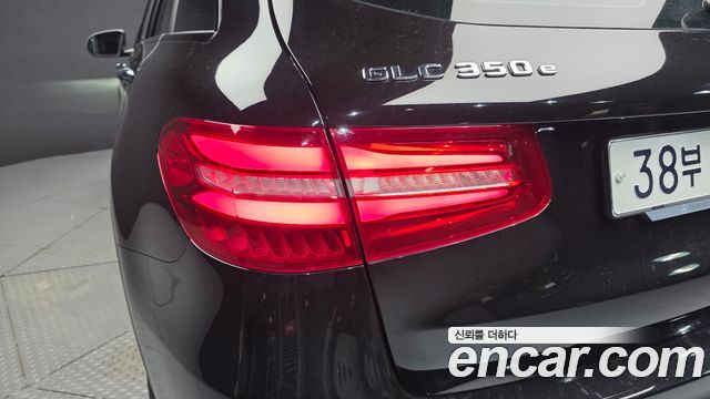 Mercedes-Benz GLC-Class 2019 — photo 9