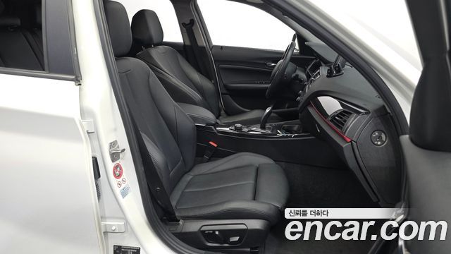 BMW 1-Series 2015 — photo 11