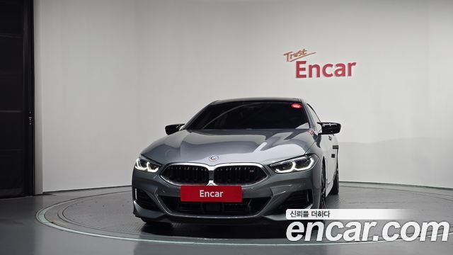 BMW 8-Series 2023 — photo 3