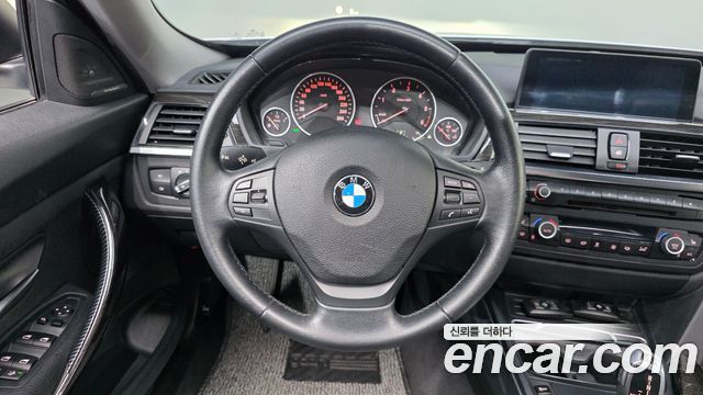 BMW Gran Turismo 2016 — photo 19