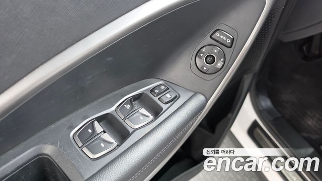 Hyundai Santafe 2015 — photo 26