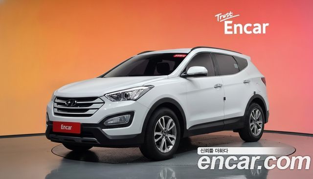 Hyundai Santafe 2015 — photo 1