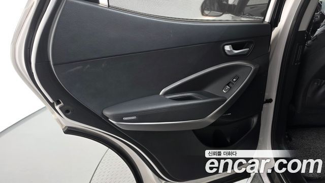 Hyundai Santafe 2015 — photo 15