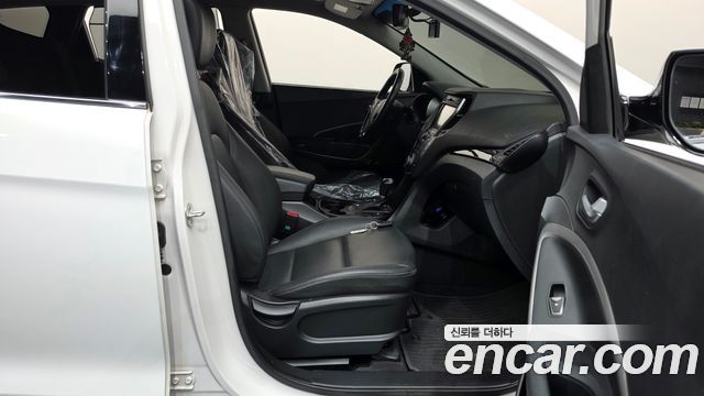 Hyundai Santafe 2015 — photo 16