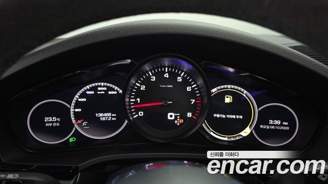 Porsche Cayenne 2019 — photo 11