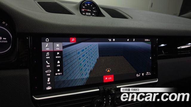 Porsche Cayenne 2019 — photo 20