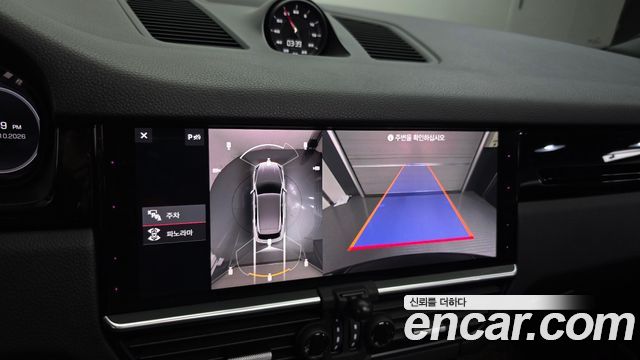 Porsche Cayenne 2019 — photo 21