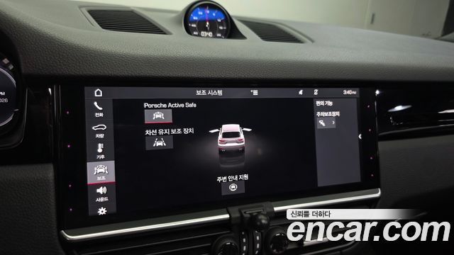 Porsche Cayenne 2019 — photo 22