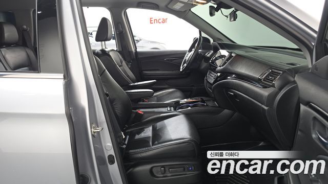 Honda Pilot 2019 — photo 11