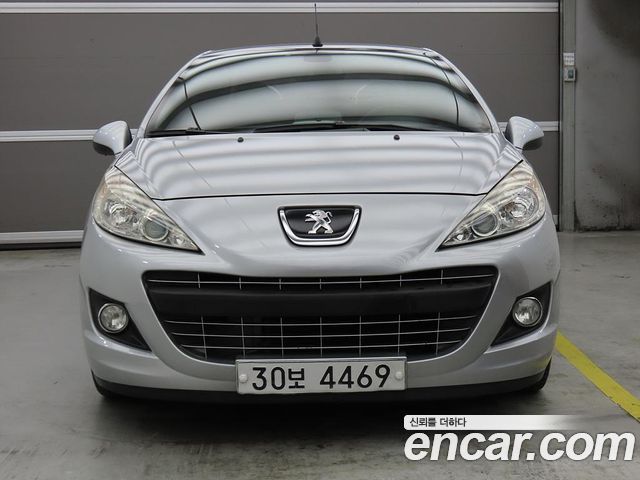 Peugeot 207 2014 — photo 2