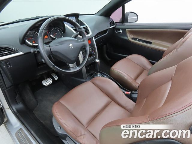 Peugeot 207 2014 — photo 8