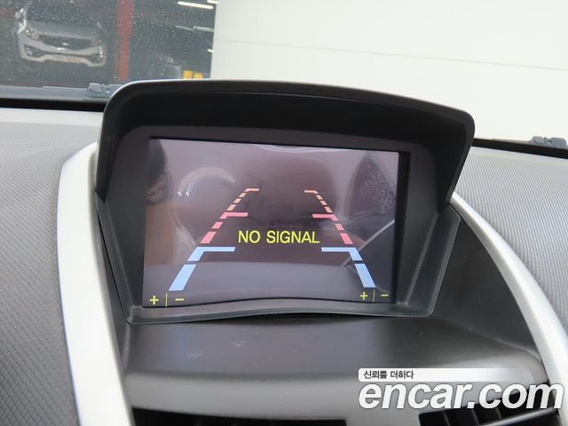 Peugeot 207 2014 — photo 13