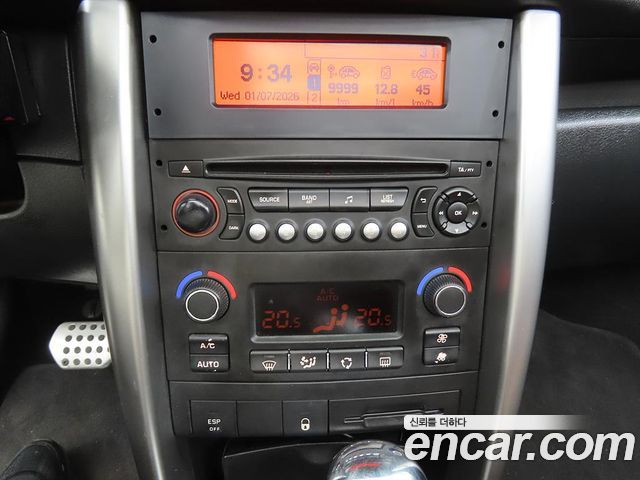 Peugeot 207 2014 — photo 14