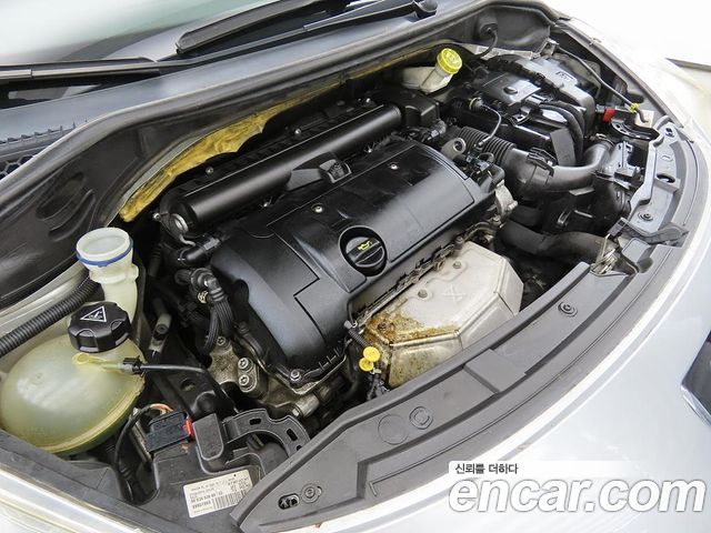 Peugeot 207 2014 — photo 19