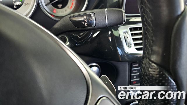 Mercedes-Benz CLS-Class 2016 — photo 9