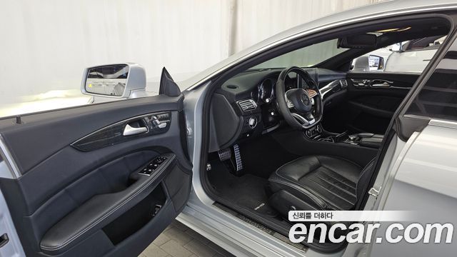 Mercedes-Benz CLS-Class 2016 — photo 10