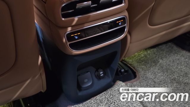 Genesis GV80 2020 — photo 19