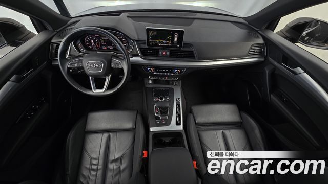 Audi Q5 2020 — photo 7