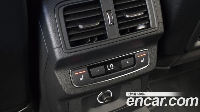 Audi Q5 2020 — photo 19