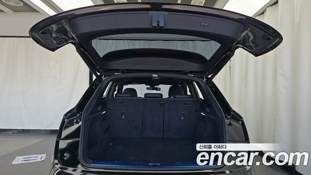 Audi Q5 2020 — photo 20