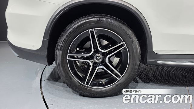 Mercedes-Benz GLC-Class 2022 — photo 5