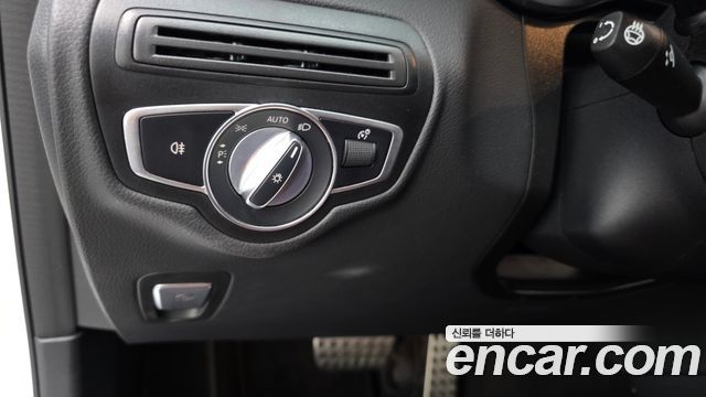 Mercedes-Benz GLC-Class 2022 — photo 27